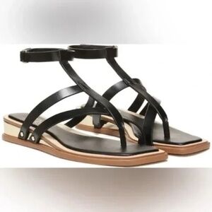 New Franco Sarto Sybil Thong Sandal Black Size 7